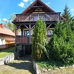 Dom Letniskowy Narie 度假居 Morąg